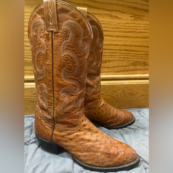 Vintage Ostrich Tony Lamacowboy boots custom 8 1/2 D leather soles heel NICE